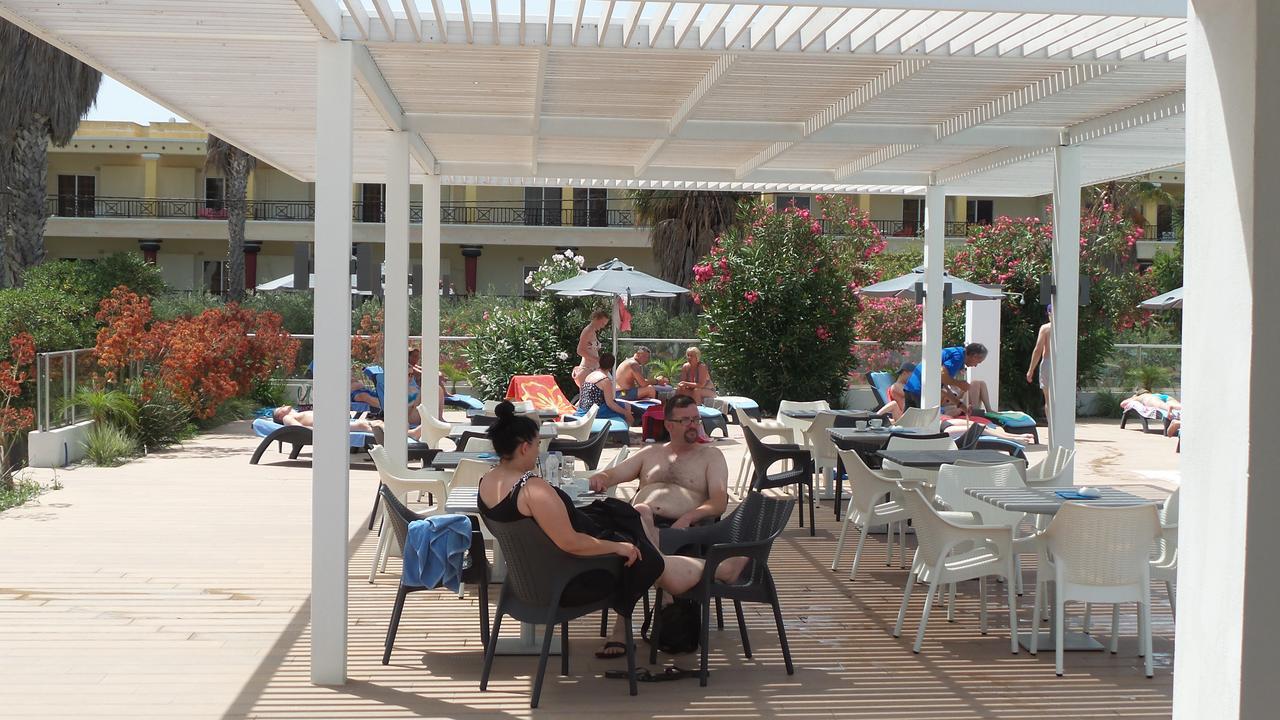 Cosmopolitan Hotel ภายนอก รูปภาพ